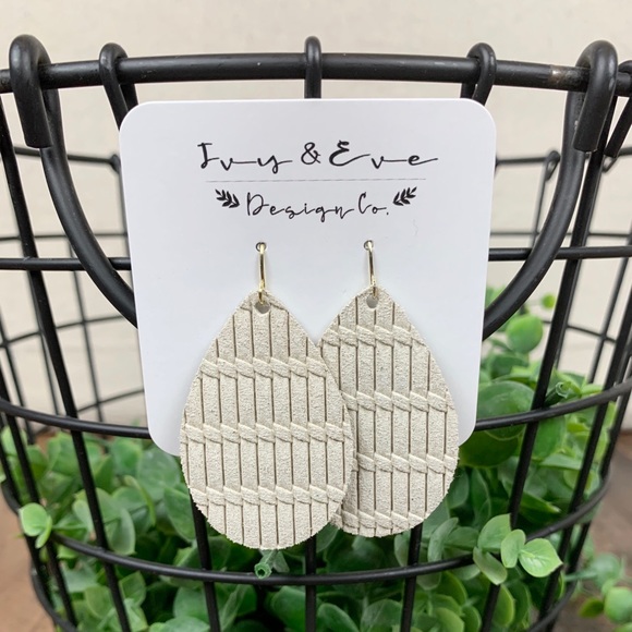 Genuine Leather Cream Knot Earrings - Picture 2 of 2